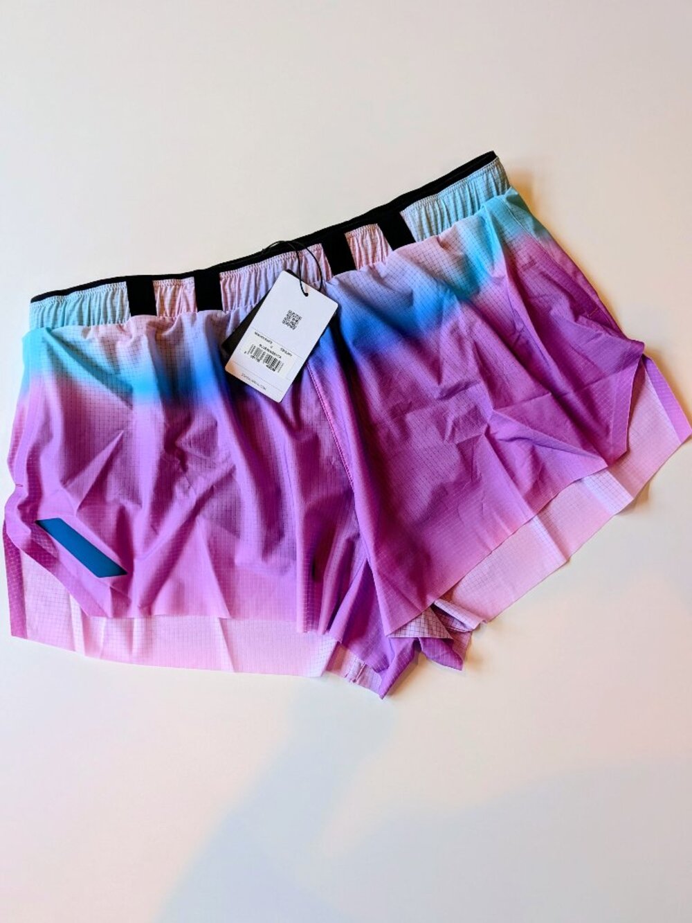 SOAR NWT Running Marathon Shorts Medium Blue Magenta